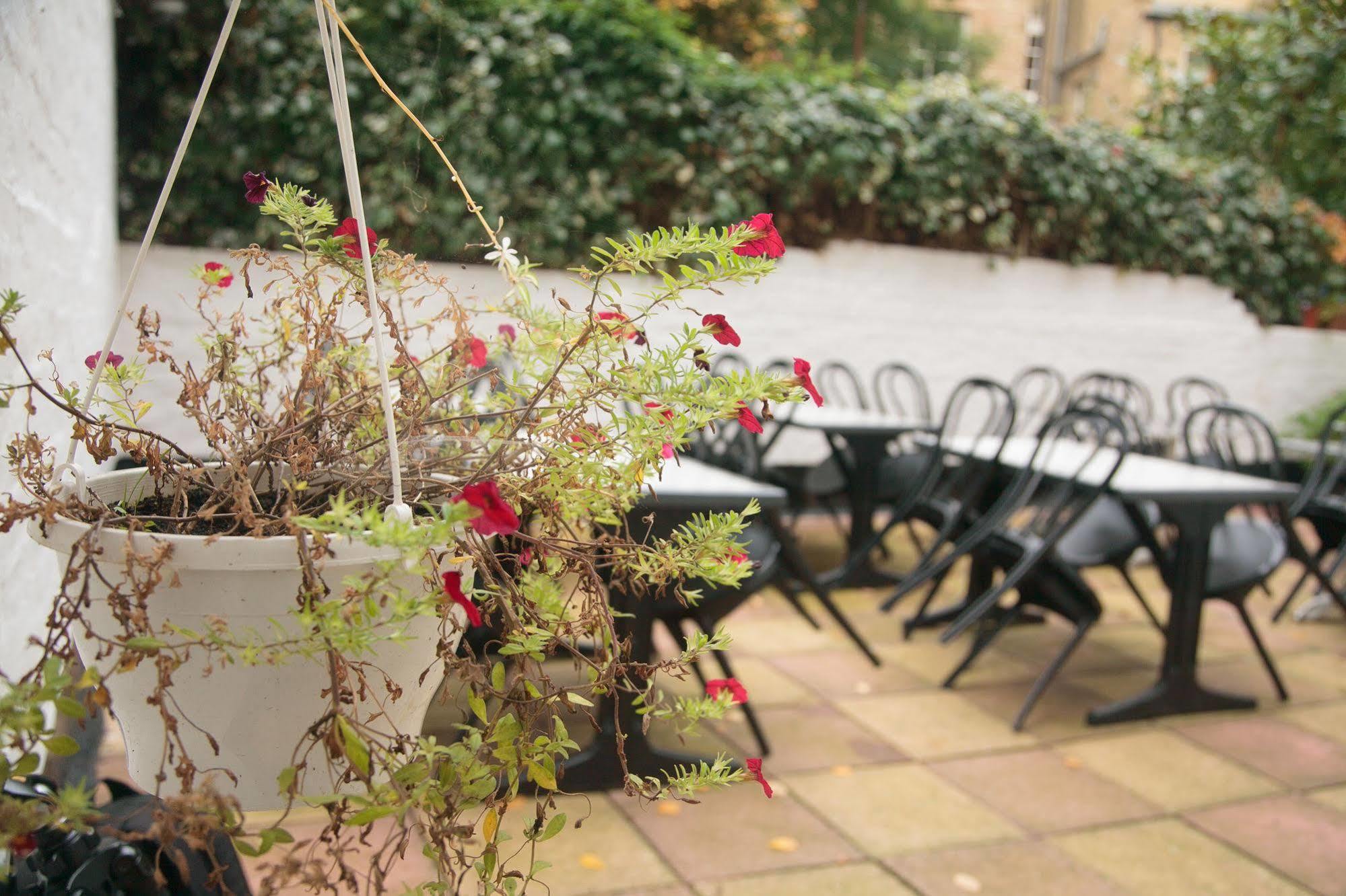 Victoria Inn London Bagian luar foto